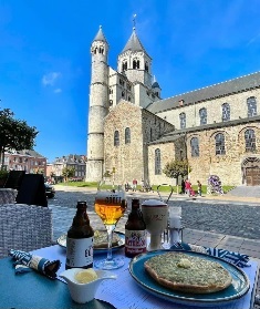 Les Médiévales de Nivelles : Plongée au cœur du Moyen-Âge avec "Les Saints d’alenTour"